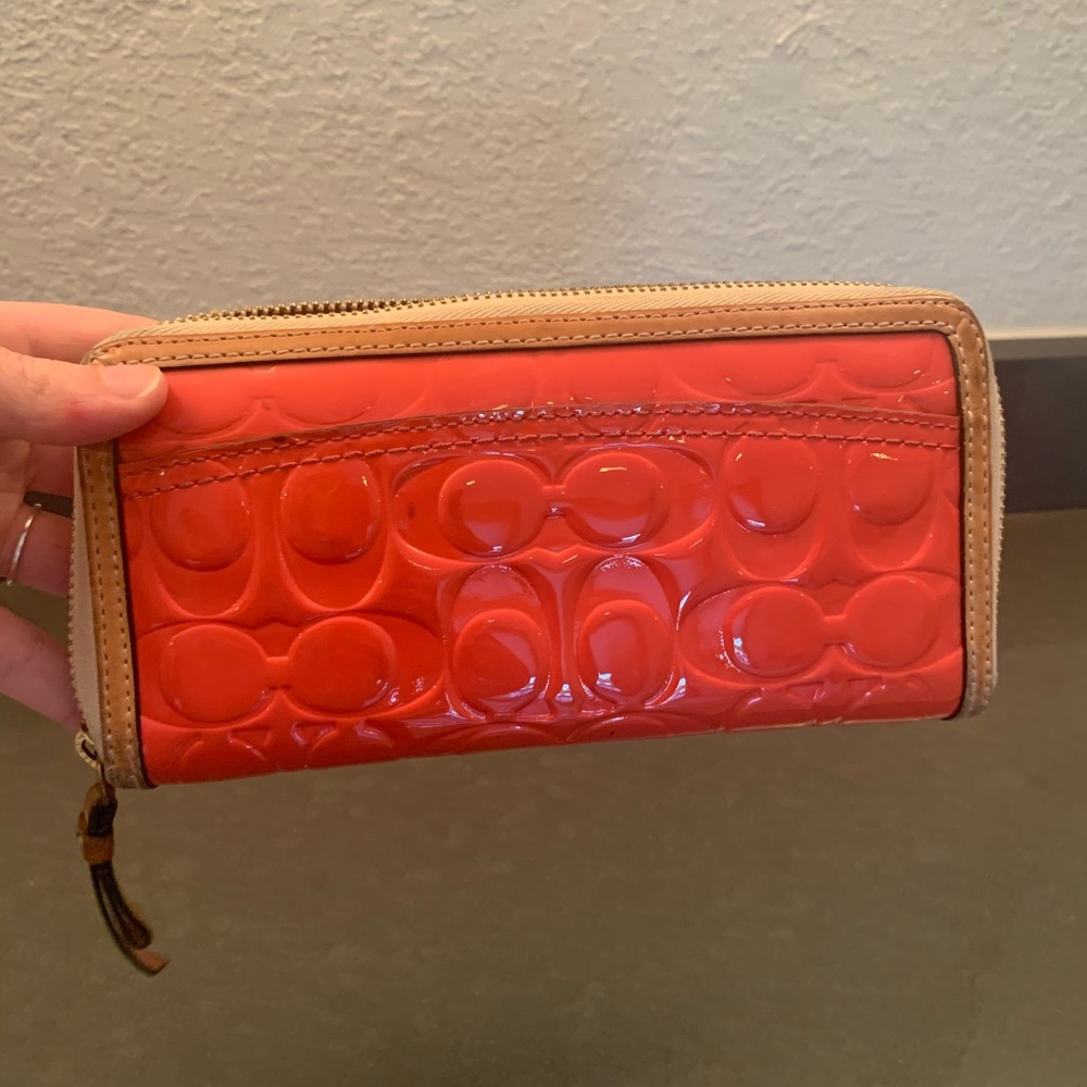 Coach Wallet - Picture 4 of 7